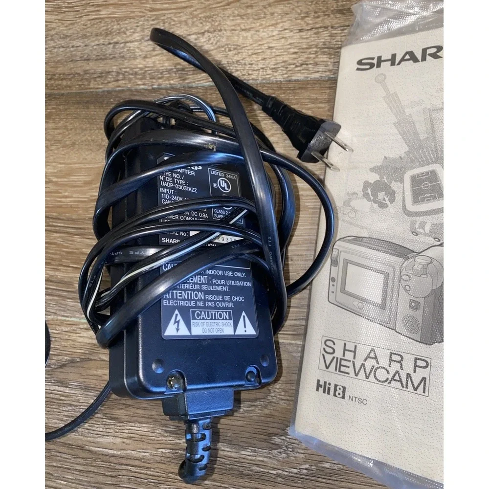 Genuine Sharp UADP-0303TAZZ Camcorder 9V / 0.9A AC Power Adapter Brick Plug OEM
